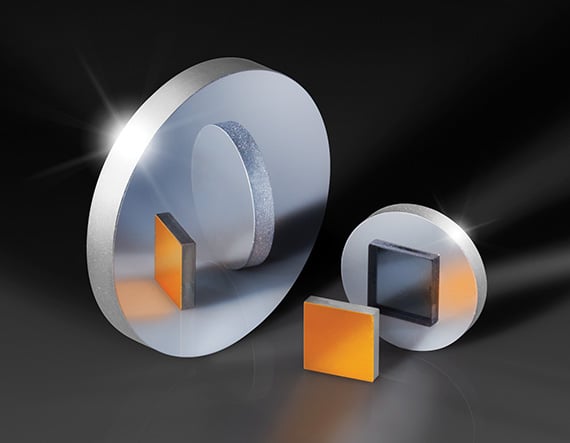 Miroirs de Première Surface TECHSPEC® λ/20 offrent une précision de surface à la pointe de l’industrie